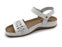 Zdravotní obuv sandály Leons Nela - Biela