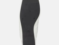 Filippa K barefoot kožené slip-on boty - Ecru