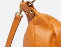 Carla Ferreri kožená kabelka - Hnedá