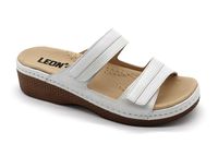 Leons Livie - Biela