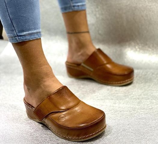 Dámská zdravotní obuv Leons Flexi - Hnedá